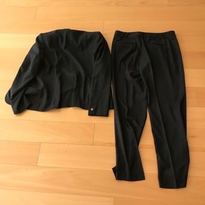 Tahari Jackets & Coats - Tahari petite suit Tahari Jackets & Coats - Tahari petite suit